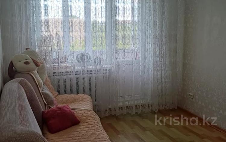 3-бөлмелі пәтер · 62.4 м² · 5/5 қабат, 23-шағынаудан 36 — Ясли-сад №53 «Алмагуль», Средняя общеобразовательная школа № 25, Частный Детский сад «Акжаркын», Частный Детский сад «Одарешка», Карагандинская городская мечеть Толеутай ата, Общеобразовательная школа-интернат №4, Детская поликлиника №1, бағасы: 15.5 млн ₸ в Караганде, Алихана Бокейханова р-н — фото 2