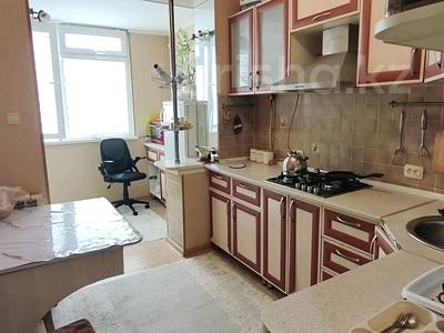4-бөлмелі пәтер · 90 м² · 1/5 қабат, 12-ш/а. 52, бағасы: 26 млн ₸ в Актау, 12-й мкр