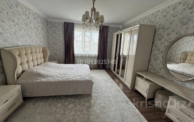 Жеке үй · 7 бөлме · 350 м² · 9 жүзд., Хамраева 36, бағасы: 1.8 млн ₸ в  — фото 2