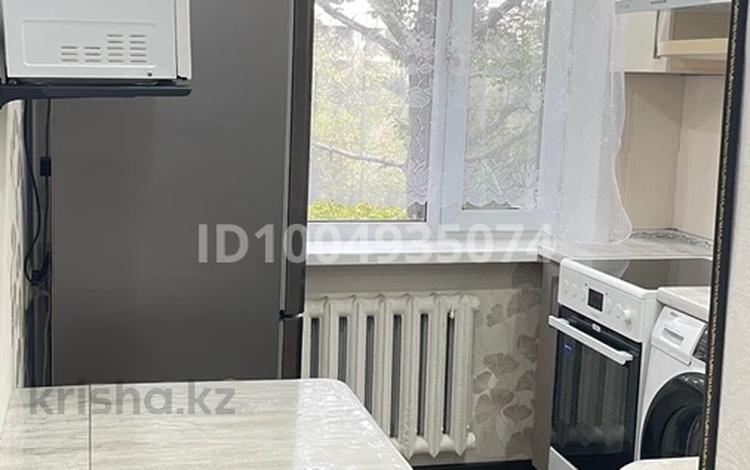 2-комнатная квартира · 44.6 м² · 3/5 этаж, мкр Юго-Восток, Муканова 16 — Район КарГУ за 210 000 ₸ в Караганде, Казыбек би р-н — фото 2