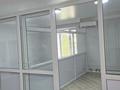 Свободное назначение, офисы, салоны красоты, медцентры и аптеки, образование, кабинеты и рабочие места, студии · 400 м² за 2.4 млн ₸ в Караганде, Казыбек би р-н — фото 3
