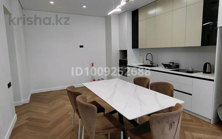 3-комнатная квартира · 131.5 м² · 7/12 этаж, Маденова 1В за 63 млн 〒 в Атырау — фото 2