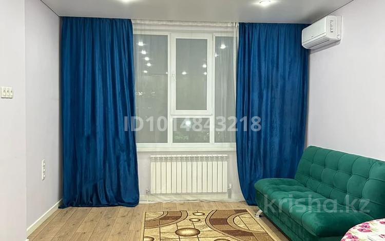 2-комнатная квартира · 50 м² · 2/9 этаж, Райымбек батыра 161Б за 250 000 ₸ в  — фото 2