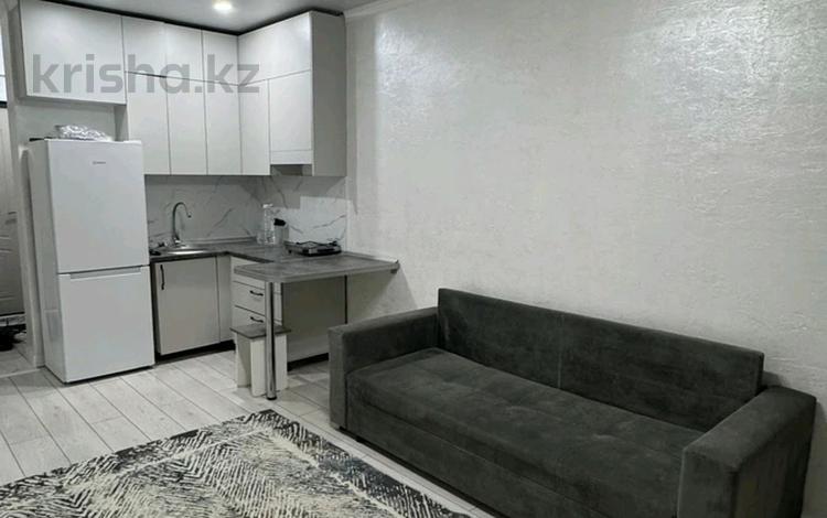 1-комнатная квартира · 28 м² · 3/10 этаж, Жунисова 8, 8/1 - 10, 14, 14/1-19, 12, 12/1-9 за 20.9 млн ₸ в Алматы, Наурызбайский р-н — фото 2