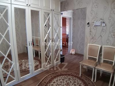 3-комнатная квартира · 63 м² · 10/10 этаж, мкр Юго-Восток, Мкр Степной 3 6/2 — Турист за 24 млн 〒 в Караганде, Казыбек би р-н