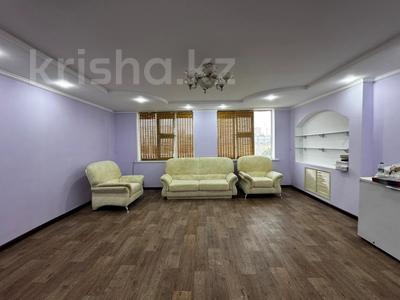 4-комнатная квартира · 98.8 м² · 2/5 этаж, 15-й мкр 46 за 33.5 млн ₸ в Актау