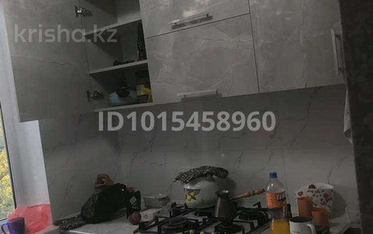 1-бөлмелі пәтер · 30 м² · 1/5 қабат, мик Каратау 13 дом — цена окончательная, бағасы: 8.8 млн ₸ в Таразе — фото 2