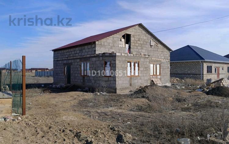 Отдельный дом · 7 комнат · 240 м² · 9 сот., 8 улица 24 за 9 млн ₸ в Атырау — фото 2