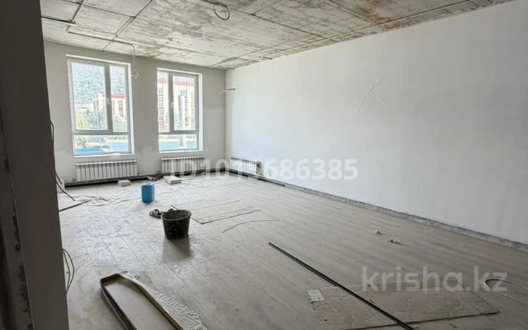 3-бөлмелі пәтер · 120 м² · 3/3 қабат, Нұр Алатау ш/а. 132 — рядом со школой Тамос Эдукейшн, бағасы: 105 млн ₸ в Алматы, Бостандыкский р-н — фото 2