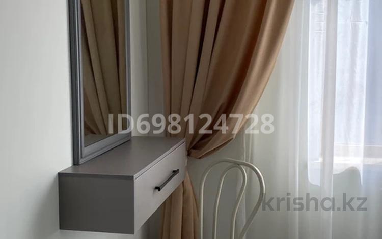 3-комнатная квартира · 75 м² · 2/5 этаж, 10 мкр 15 — Ресторан меруерт за 230 000 〒 в Таразе — фото 2