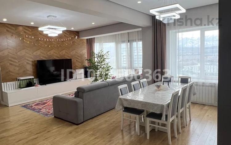 3-комнатная квартира · 106 м² · 16/20 этаж, Снегина 33a за 120 млн ₸ в Алматы, Медеуский р-н — фото 2