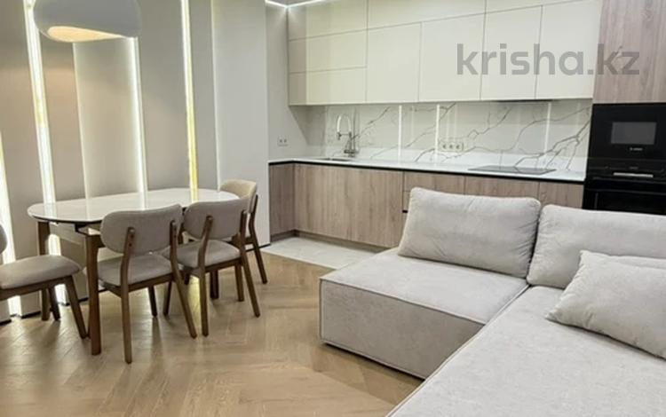 2-бөлмелі пәтер · 80 м² · 2/9 қабат, Аскарова Асанбая 21, бағасы: 600 000 ₸ в Алматы, Наурызбайский р-н — фото 2