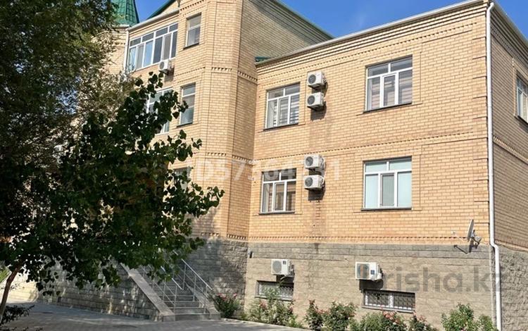 2-бөлмелі пәтер · 60 м² · 1/3 қабат, Жилгородок — Азаттык, бағасы: 25 млн ₸ в Атырау, мкр Жилгородок — фото 31