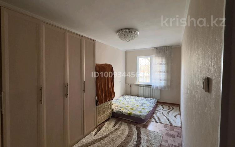 4-бөлмелі пәтер · 79 м² · 2/5 қабат, 17-й микрорайон, 17-й микрорайон 13 А — Еримбетова, бағасы: 28 млн ₸ в Шымкенте, Аль-Фарабийский р-н — фото 2