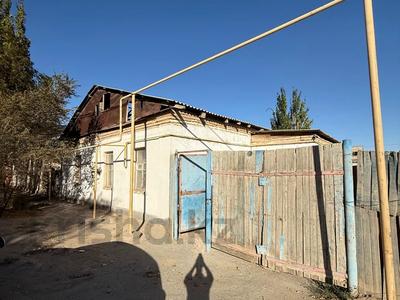 Отдельный дом · 4 комнаты · 101.3 м² · 5.3 сот., Сабит Донентаев 12 за 7.5 млн 〒 в 