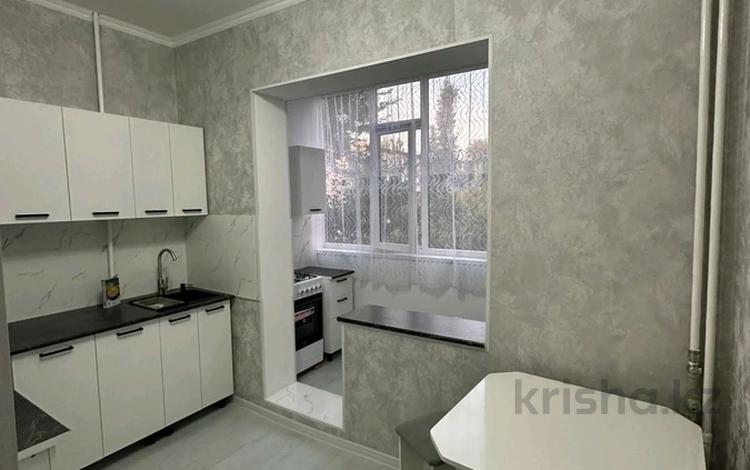 1-комнатная квартира · 37 м² · 3/5 этаж, 10мкр Аса за 120 000 ₸ в Таразе — фото 2