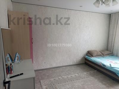 1-комнатная квартира · 56 м² · 3 этаж, Желтоксан 12б — Возле кафе дадам за 8 000 〒 в Талдыкоргане, мкр Самал