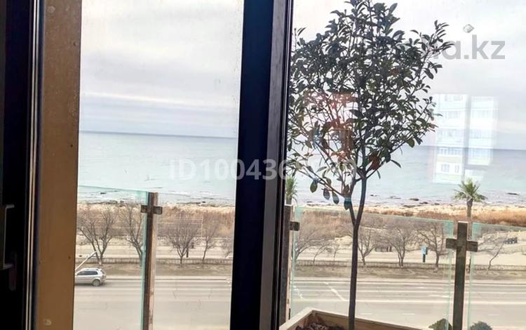 3-бөлмелі пәтер · 88 м² · 4/4 қабат, 14-й мкр, 14 микрарайон 99 — Набережная, бағасы: 80 млн ₸ в Актау — фото 2