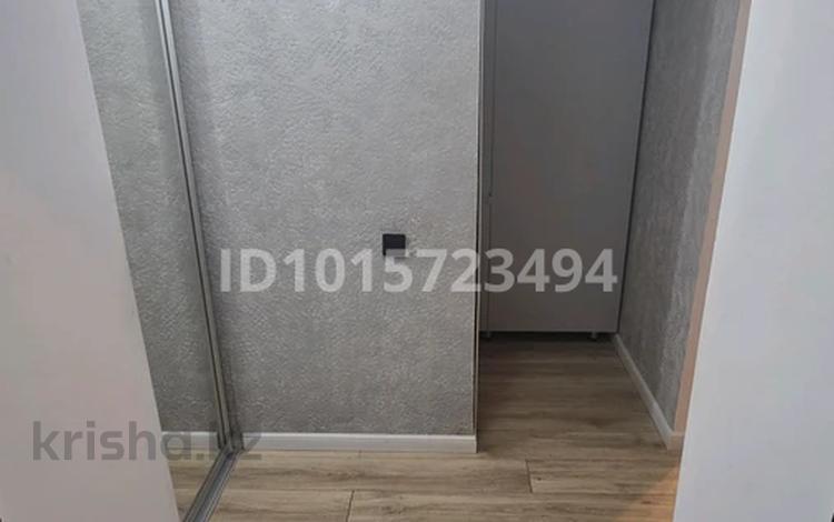 1-комнатная квартира · 38 м² · 2/5 этаж, Республики 4 за 250 000 ₸ в Астане, р-н Байконур — фото 2