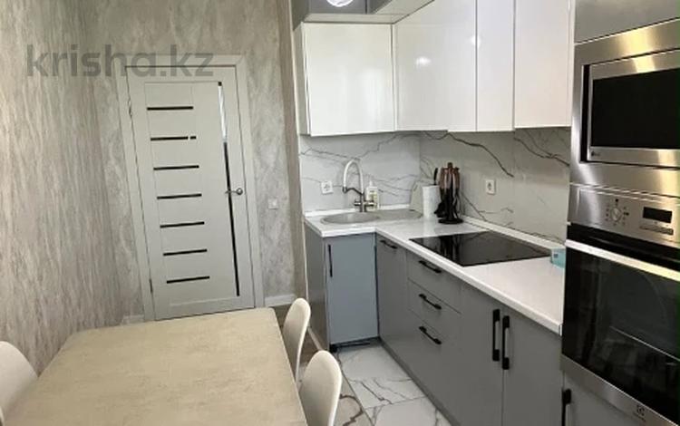 3-комнатная квартира · 80 м² · 5/13 этаж, Кабдолова за 70 млн ₸ в Алматы — фото 2