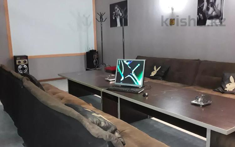 Кеңселер · 350 м², бағасы: 650 000 ₸ в Актау, 25-й мкр — фото 2