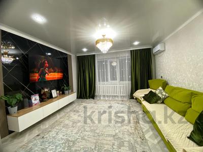 4-комнатная квартира · 82 м² · 5/9 этаж, Муратхана Бейсенбайева 1 за 29 млн 〒 в Семее