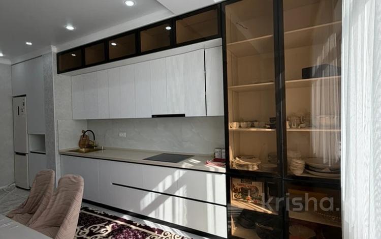 4-бөлмелі пәтер · 130 м² · 2/10 қабат, 19-ш/а. 28, бағасы: 69 млн ₸ в Актау, 19-й мкр — фото 2