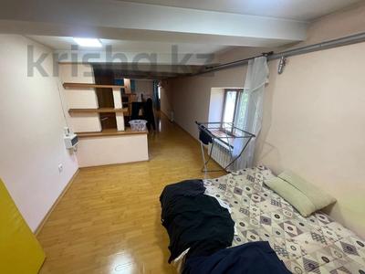 3-комнатная квартира · 160 м² · 5/5 этаж, Достык 119 за 90 млн ₸ в Алматы, Медеуский р-н