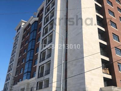 2-комнатная квартира · 74 м² · 3/10 этаж, Шарипова 28 за 33.5 млн ₸ в Атырау
