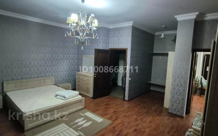 4-комнатная квартира · 184 м² · 6/7 этаж, 8-й микрорайон 4в за 399 999 ₸ в Шымкенте, Туран р-н — фото 3