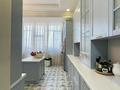 Отдельный дом · 6 комнат · 750 м² · 13.5 сот., мкр Юбилейный, Кайсенова 105/11 за 550 млн ₸ в Алматы, Медеуский р-н — фото 8