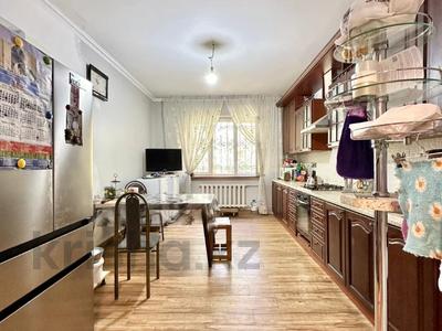 3-комнатная квартира · 102 м² · 2/2 этаж, мкр Аксай-4 64 — ТОРГ за 69 млн ₸ в Алматы, Ауэзовский р-н