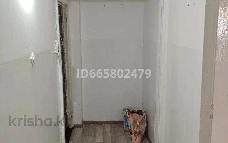 1-бөлмелі пәтер · 30 м² · 3/5 қабат, Гани Иляева 4, бағасы: 15 млн ₸ в Шымкенте, Абайский р-н — фото 7