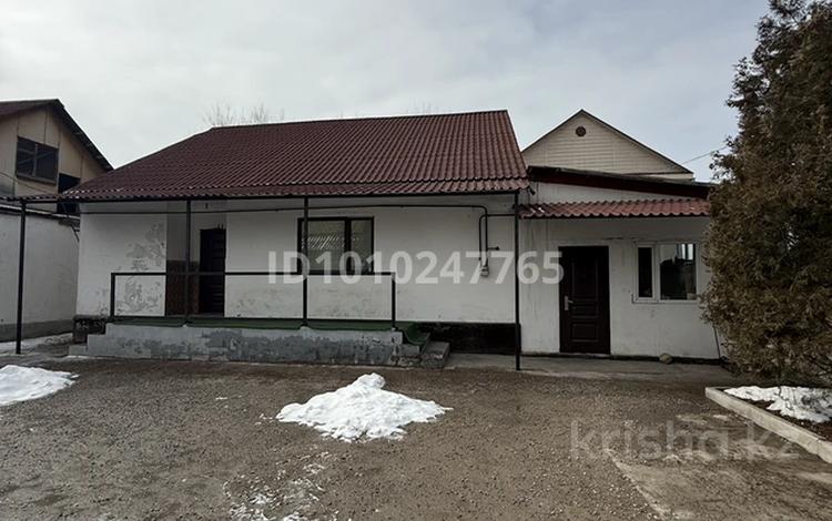 Отдельный дом · 4 комнаты · 217.8 м² · 6 сот., мкр Улжан-1 Акжар 31 за 95 млн ₸ в Алматы, Алатауский р-н — фото 2