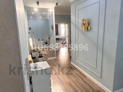 4-бөлмелі пәтер · 150 м² · 3/5 қабат, 16-й мкр — ТРК АКТАУ, бағасы: 95.4 млн ₸ в Актау