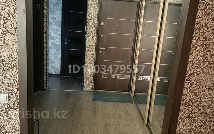 2-комнатная квартира · 48 м² · 8/9 этаж, Жумабаева 116 — Жумабаева абая за 18 000 〒 в Петропавловске — фото 2