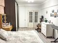 2-бөлмелі пәтер · 52 м² · 1/5 қабат, мкр Самал-3, Достык 117а, бағасы: 58.5 млн ₸ в Алматы, Медеуский р-н — фото 2