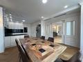 4-бөлмелі пәтер · 205 м² · 4/5 қабат, Фурманова 67 — Бектурова, бағасы: ~ 1.6 млн ₸ в Алматы, Медеуский р-н — фото 3
