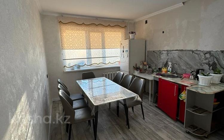 5-комнатная квартира · 84 м² · 4/5 этаж, Майкудук, Восток 2 за 25.9 млн ₸ в Караганде, Алихана Бокейханова р-н — фото 2