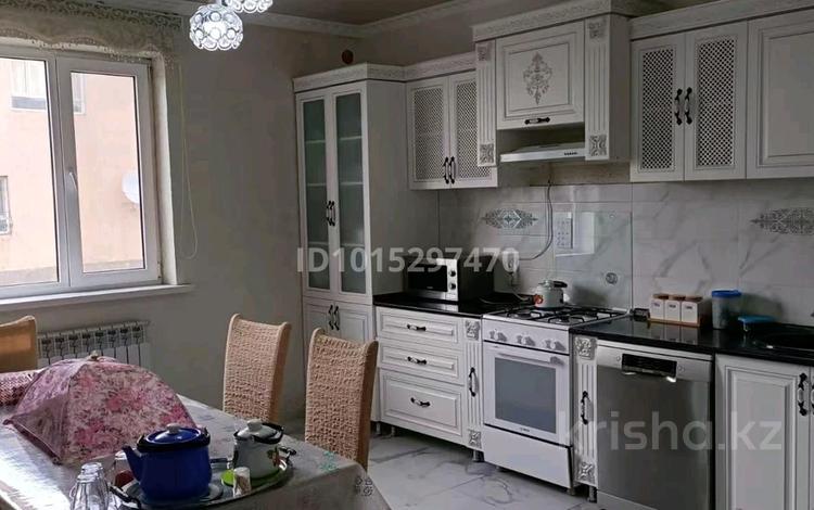 Отдельный дом · 4 комнаты · 180 м² · 0.007 сот., Алтынсарина 236а — Әсем - ай бала бақшадан өткенде за 76 млн ₸ в Абай — фото 2