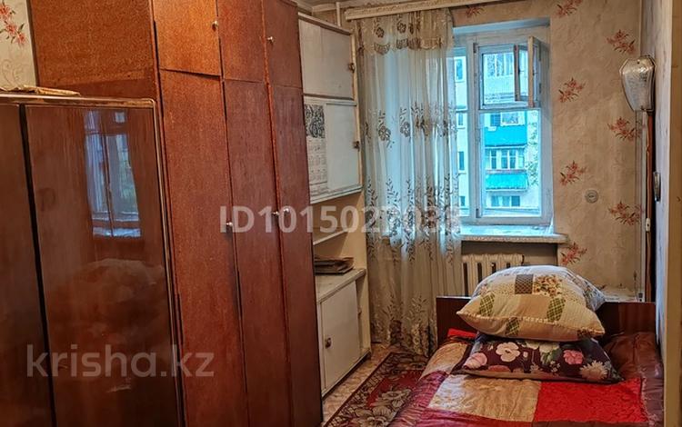 2-бөлмелі пәтер · 41.5 м² · 4/5 қабат, Космонавтов 13 — Остановка "Солнечная", бағасы: 4 млн ₸ в Алтае — фото 10