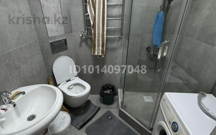 1-бөлмелі пәтер · 24 м² · 9/9 қабат, Кемел ш/а., Жолымбет 65, бағасы: 180 000 ₸ в Алматы, Жетысуский р-н — фото 2