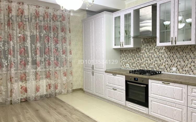2-бөлмелі пәтер · 94 м² · 3/5 қабат, мкр. Алтын орда, Алтын Орда, бағасы: 35 млн ₸ в Актобе — фото 2