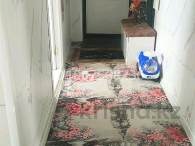 2-бөлмелі пәтер · 49 м² · 2/2 қабат, мкр Жилгородок 12 — проспект победа, бағасы: 10 млн 〒 в Актобе