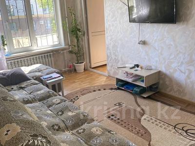 4-бөлмелі пәтер · 59 м² · 2/5 қабат, Ауэзовв 25, бағасы: 23.5 млн ₸ в Семее
