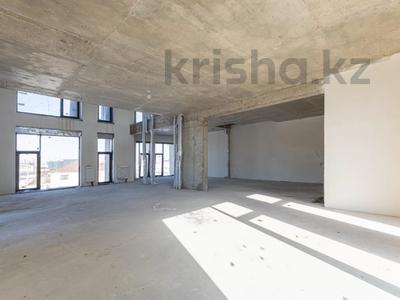 7-бөлмелі пәтер · 291 м² · 3/4 қабат, Аккемер 32а — ВЫСОТА ПОТОЛКОВ В ГОСТИНОЙ 7.5 м, бағасы: 260 млн ₸ в Астане, Есильский р-н
