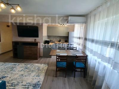 2-бөлмелі пәтер · 42 м² · 5/5 қабат, Назарбаева 3/1, бағасы: 16.9 млн ₸ в Усть-Каменогорске