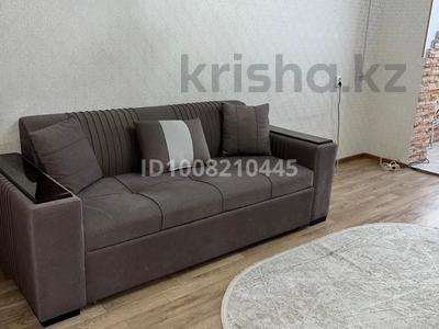 3-бөлмелі пәтер · 60 м² · 2/5 қабат, Айтике би 10 — Айтиева, бағасы: 200 000 ₸ в Таразе