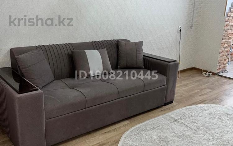 3-бөлмелі пәтер · 60 м² · 2/5 қабат, Айтике би 10 — Айтиева, бағасы: 200 000 ₸ в Таразе — фото 2