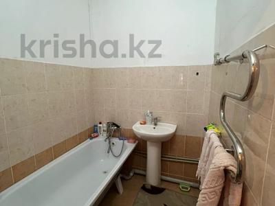 3-бөлмелі пәтер · 81.6 м² · 5/5 қабат, Арай-2 ш/а. 15, бағасы: 16.8 млн ₸ в Таразе, мкр Арай-2